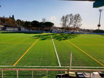 Instalación y mantenimiento de césped artificial en campos de futbol · Pavimentos recreativos Instalación y mantenimiento de césped artificial en campos de futbol · Pavimentos recreativos